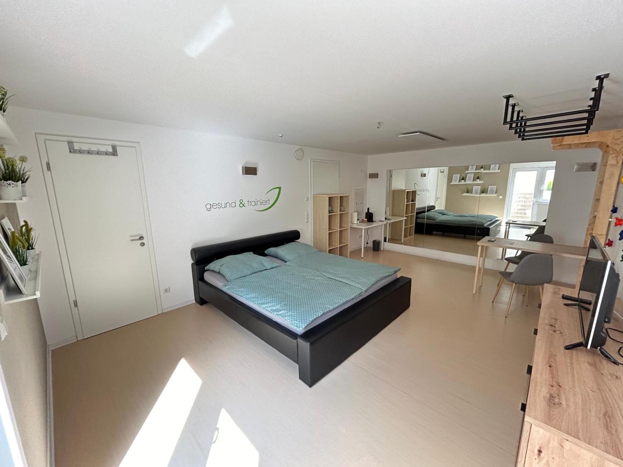 Inspirierendes Sport-Motto-Zimmer In Bad Friedrichshall Naehe Lidl Audi ภายนอก รูปภาพ